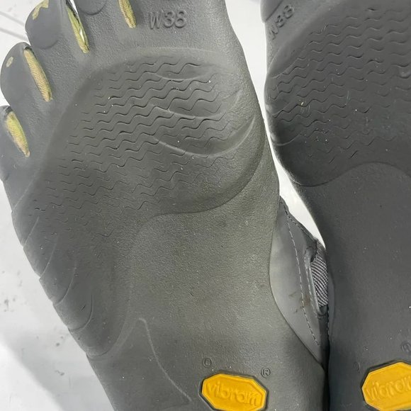 Vibram five finger women's gray barefoot running athletic shoes size 38 - Picture 5 of 5